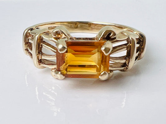 9ct Gold Citrine Ring