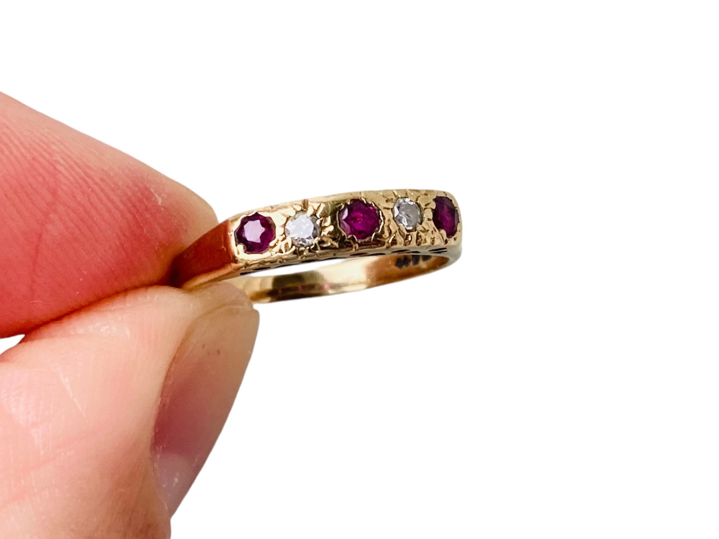 Vintage 9ct Gold Ruby & Diamond Ring