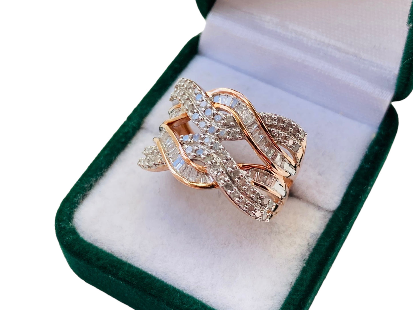 9ct Gold Diamond Ring