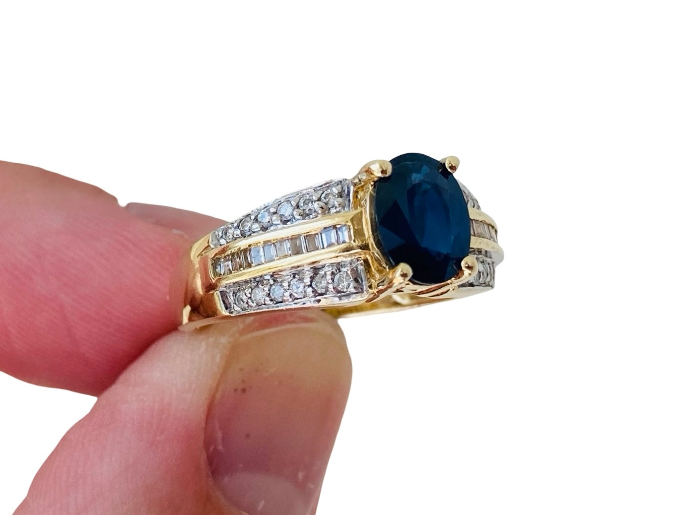 14ct Gold Sapphire & Diamond Ring