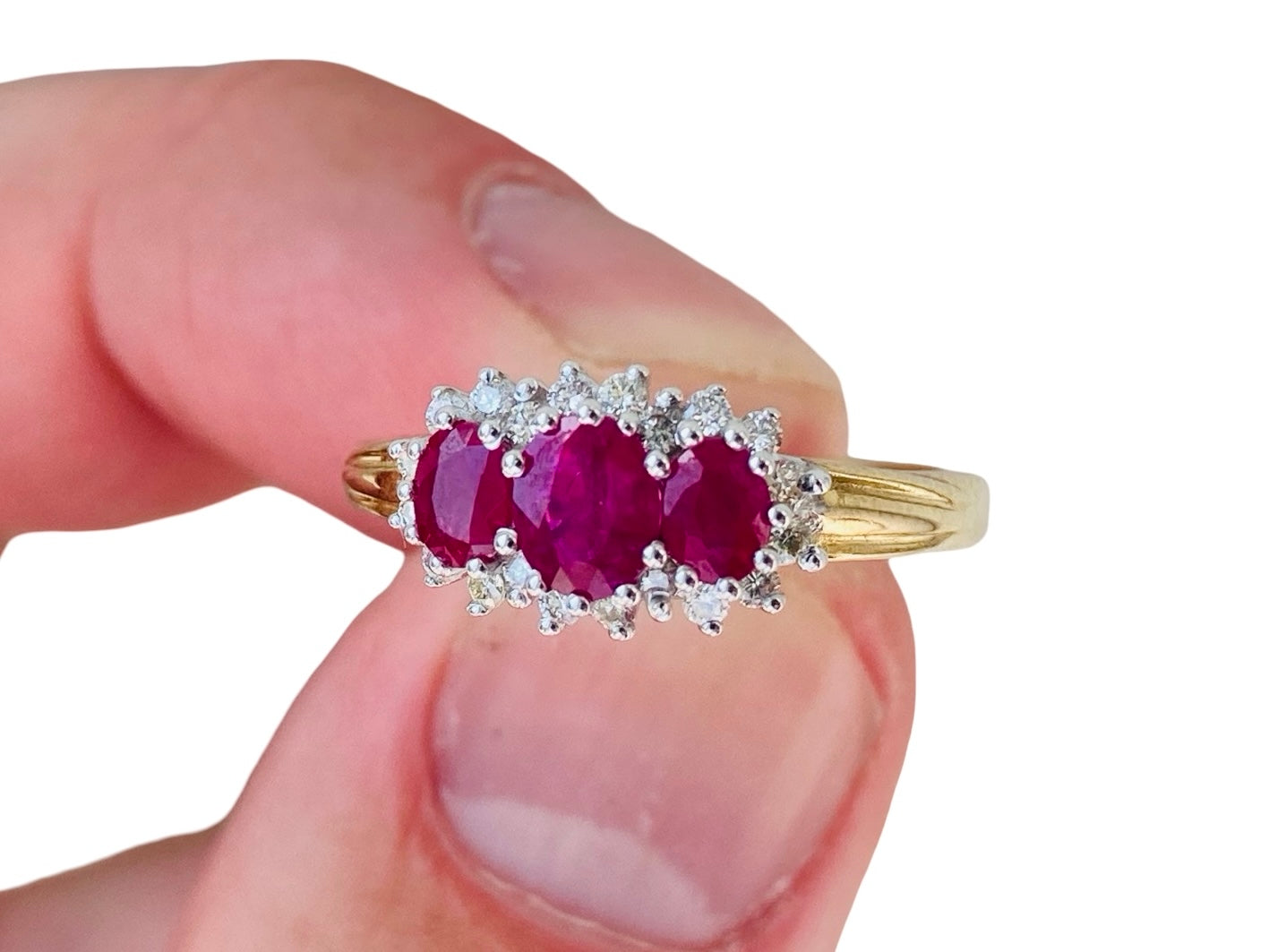 9ct Gold Ruby & Diamond Ring