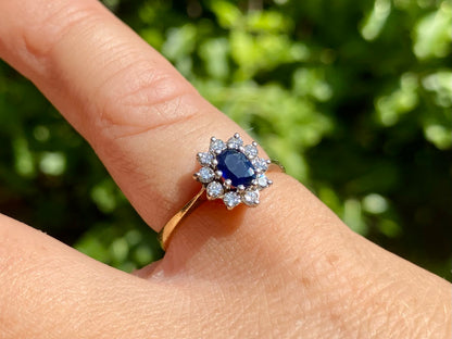 Vintage 18ct Gold Sapphire & Diamond Ring