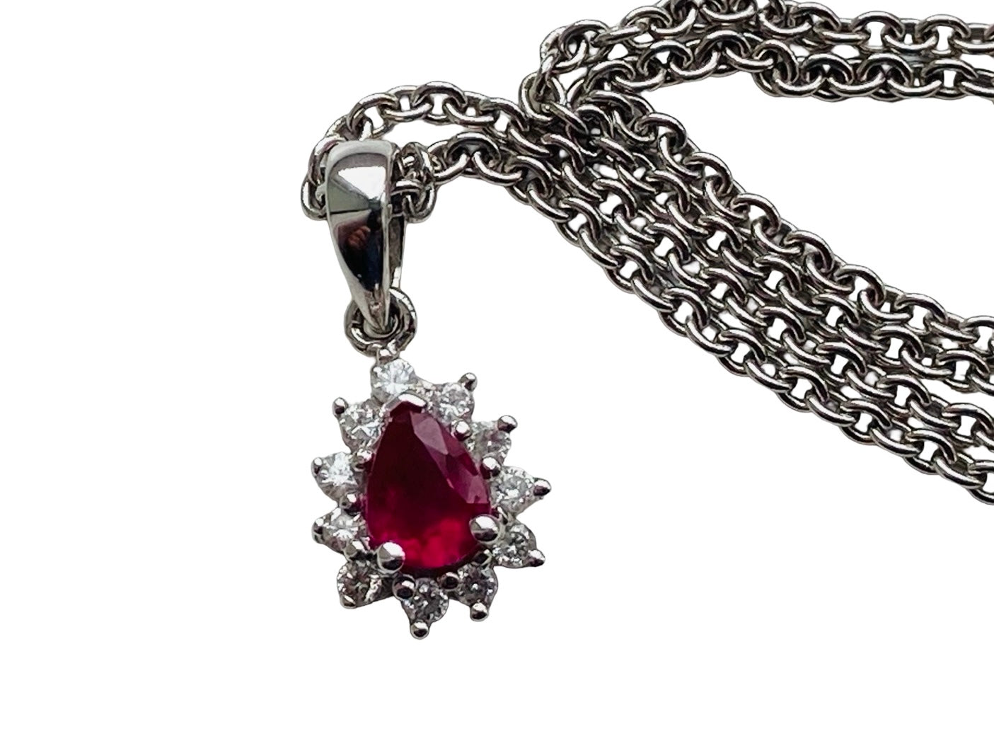 18ct Gold Ruby & Diamond Pendant with Necklace