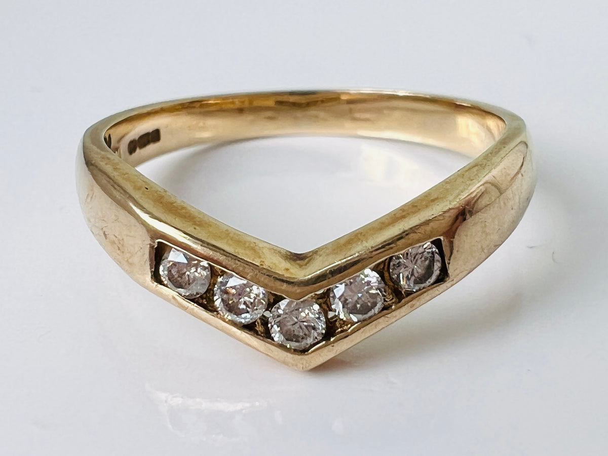 Vintage 9ct Gold Diamond Wishbone Ring