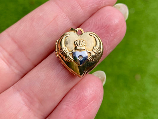 9ct Gold Locket Pendant