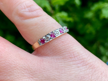9ct Gold Ruby & Diamond Ring