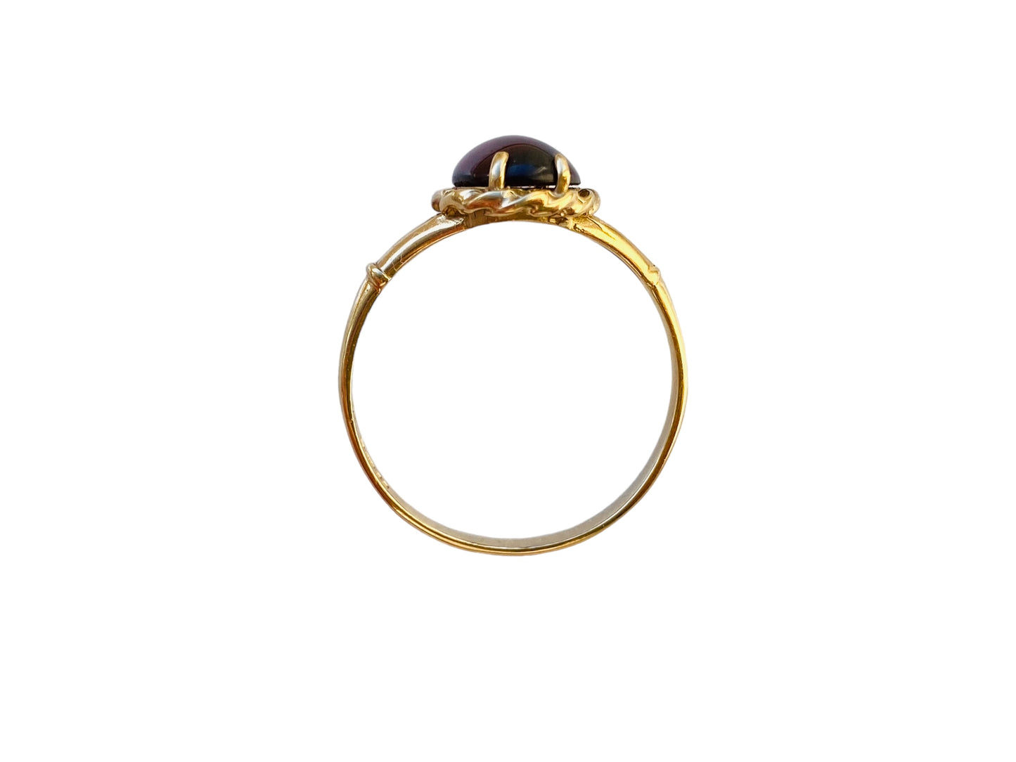 Vintage 9ct Gold Garnet Ring