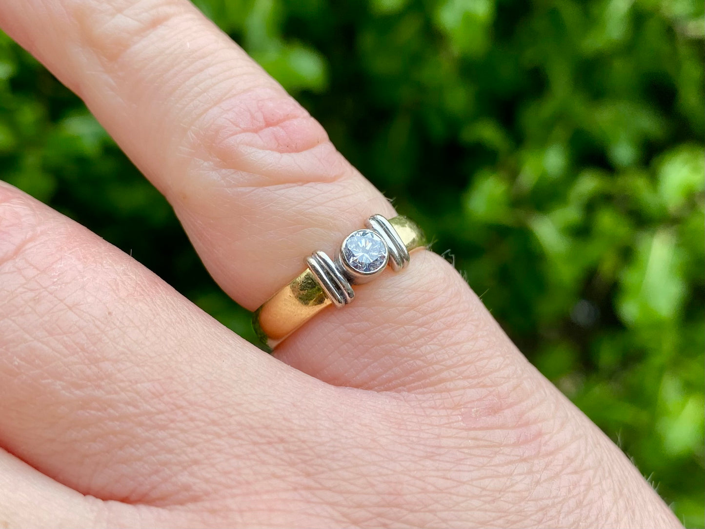 18ct Gold Diamond Solitaire Ring