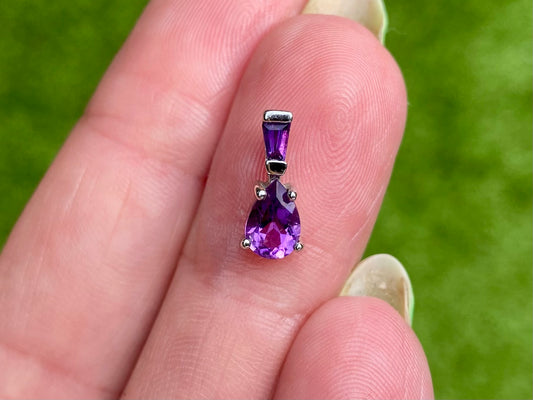 9ct Gold Amethyst Pendant