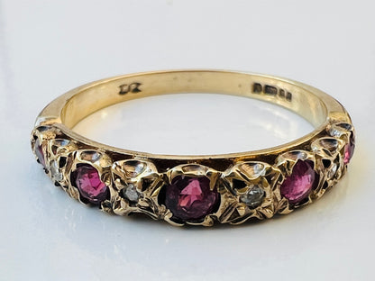 Vintage 9ct Gold Ruby & Diamond Ring