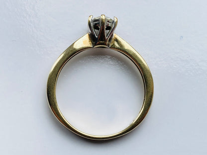 9ct Gold Diamond Ring