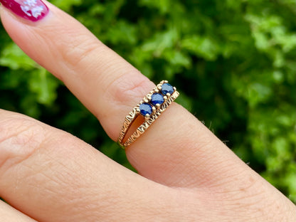 Vintage 9ct Gold Sapphire Ring