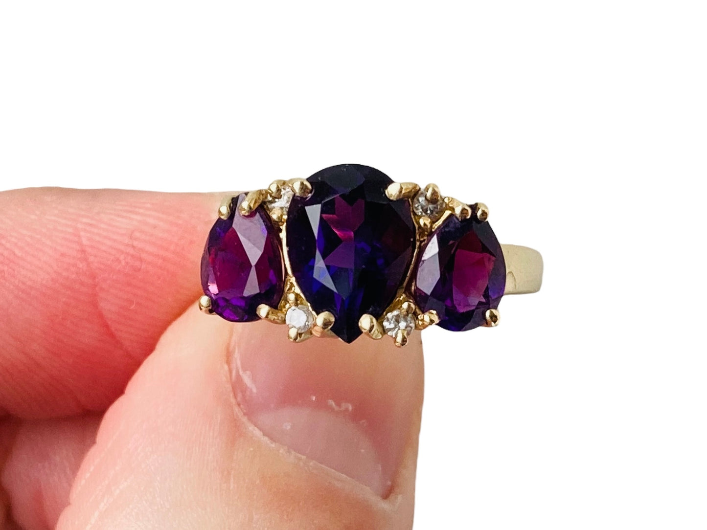 14ct Gold Amethyst & Diamond Ring