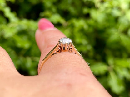 Vintage 9ct Gold Diamond Solitaire Ring