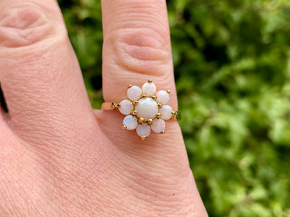 Vintage 9ct Gold Opal Ring