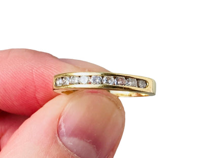 18ct Gold Diamond Ring