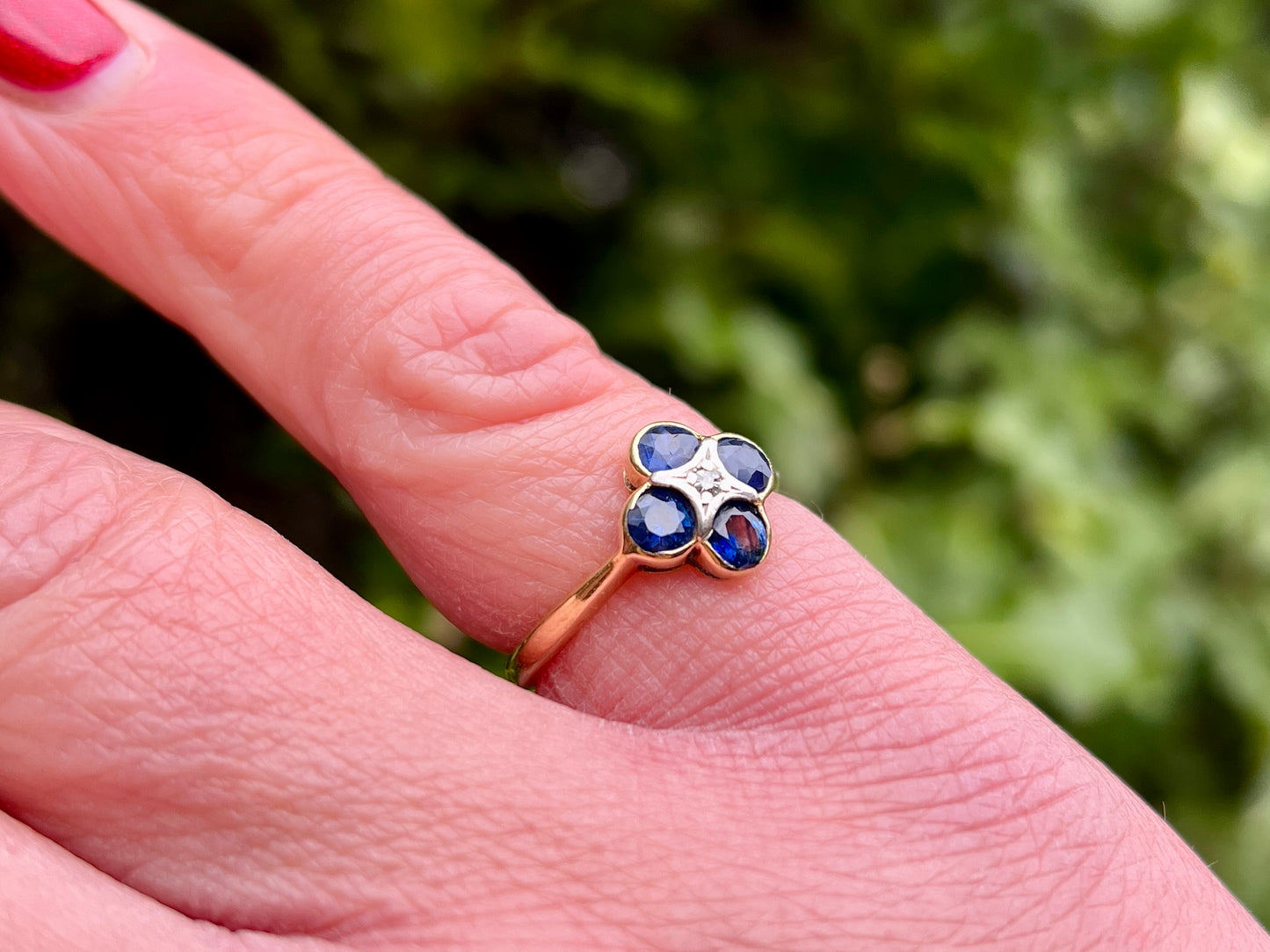Antique 18ct Gold Sapphire & Diamond Ring