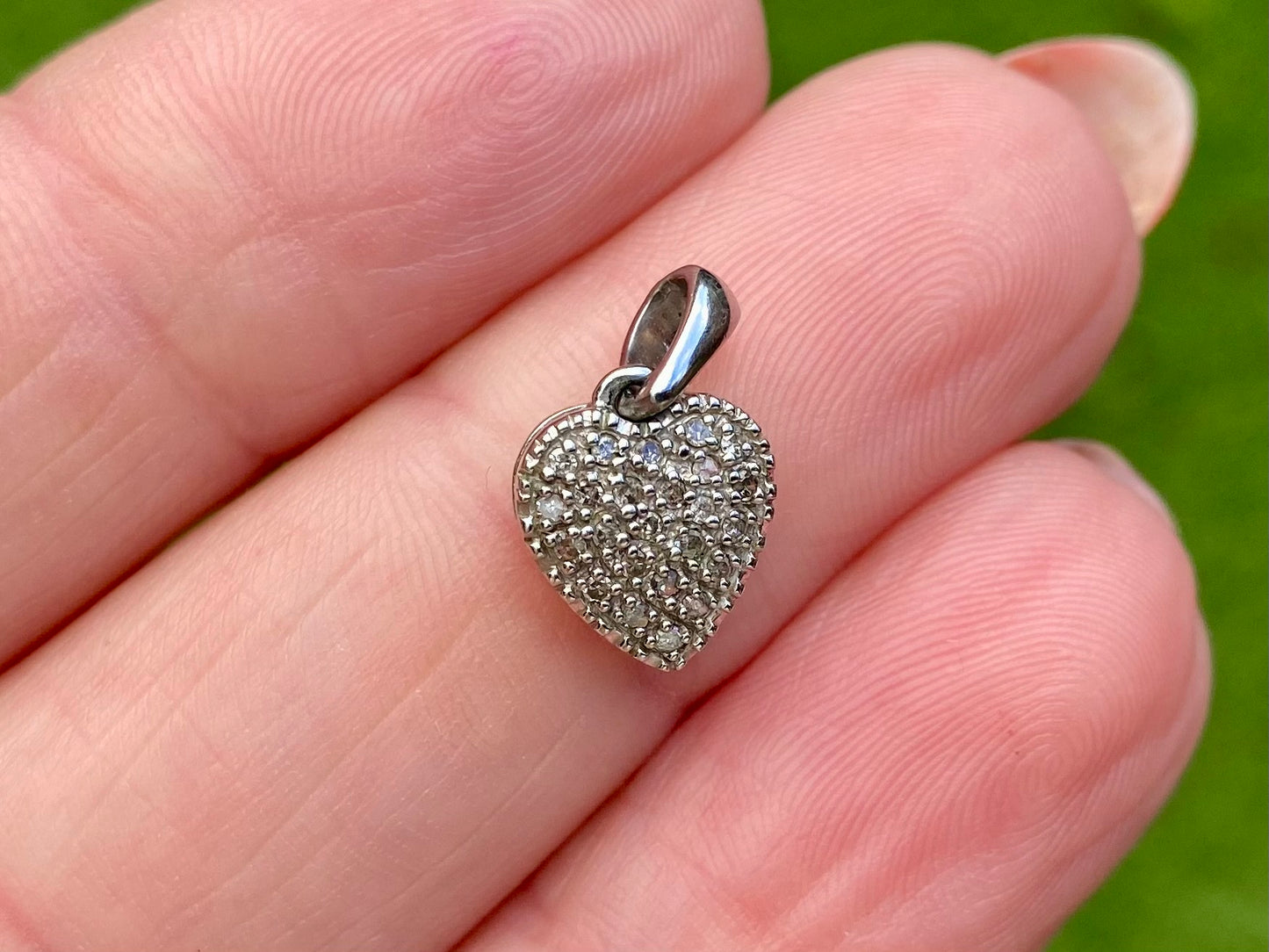 9ct Gold Diamond Heart Pendant