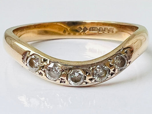 Vintage 9ct Gold Curved Diamond Ring