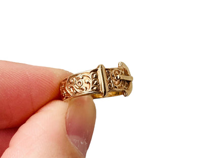 Vintage 9ct Gold Belt Buckle Ring