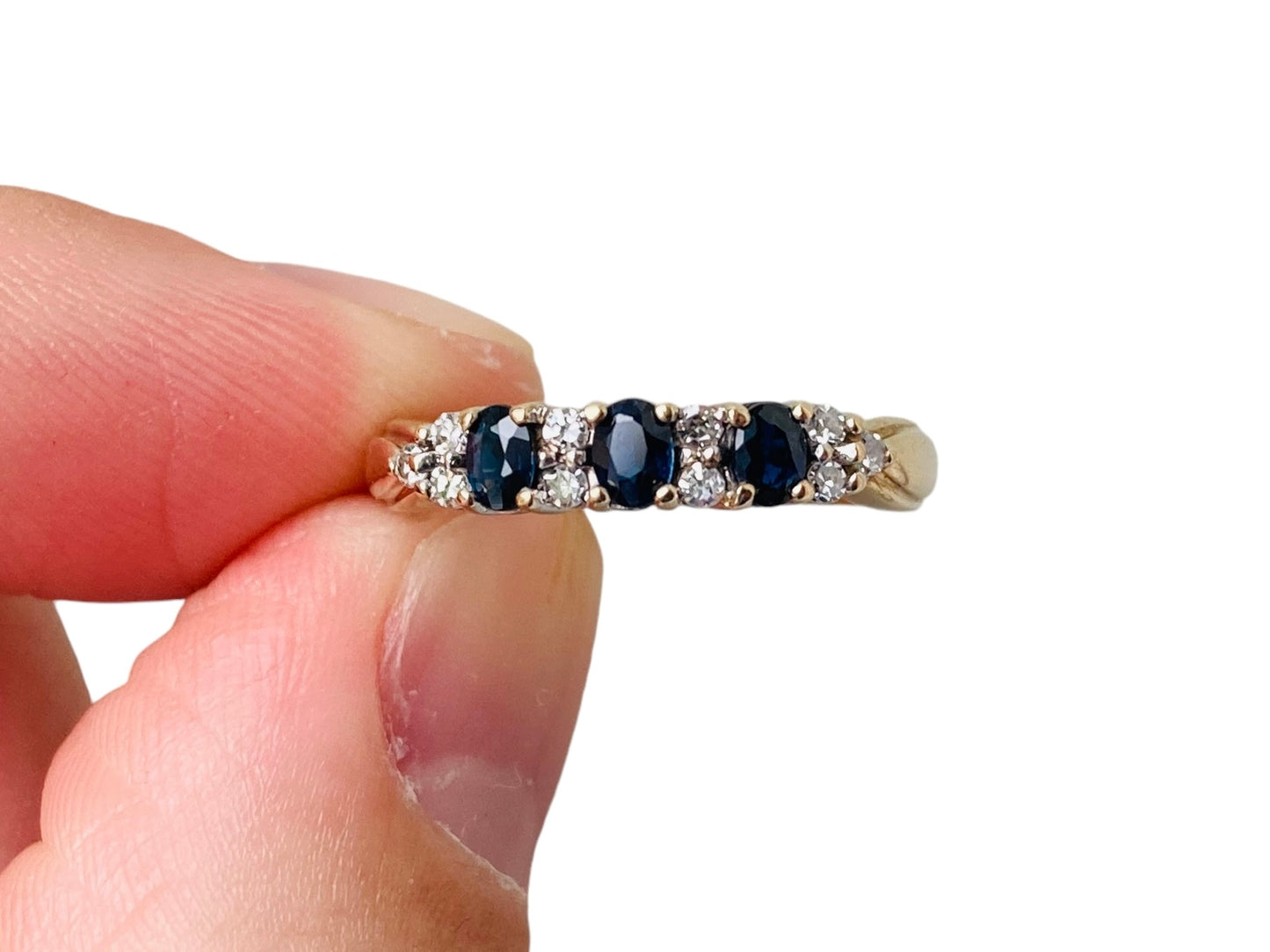 9ct Gold Sapphire & Diamond Ring