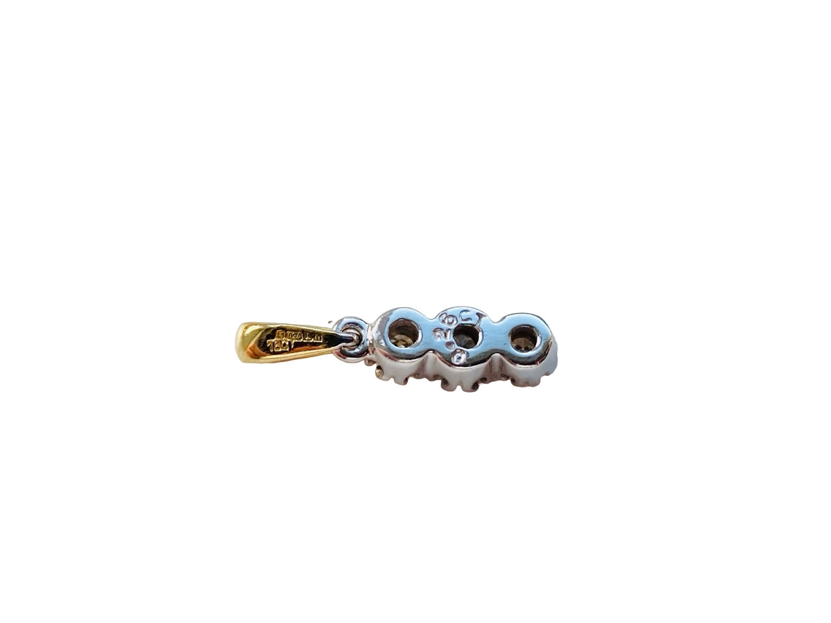 18ct Gold 0.26ct Diamond Pendant