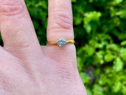 Vintage 18ct Gold Diamond 0.50ct Solitaire Ring