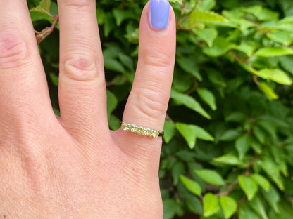 9ct Gold Peridot Ring