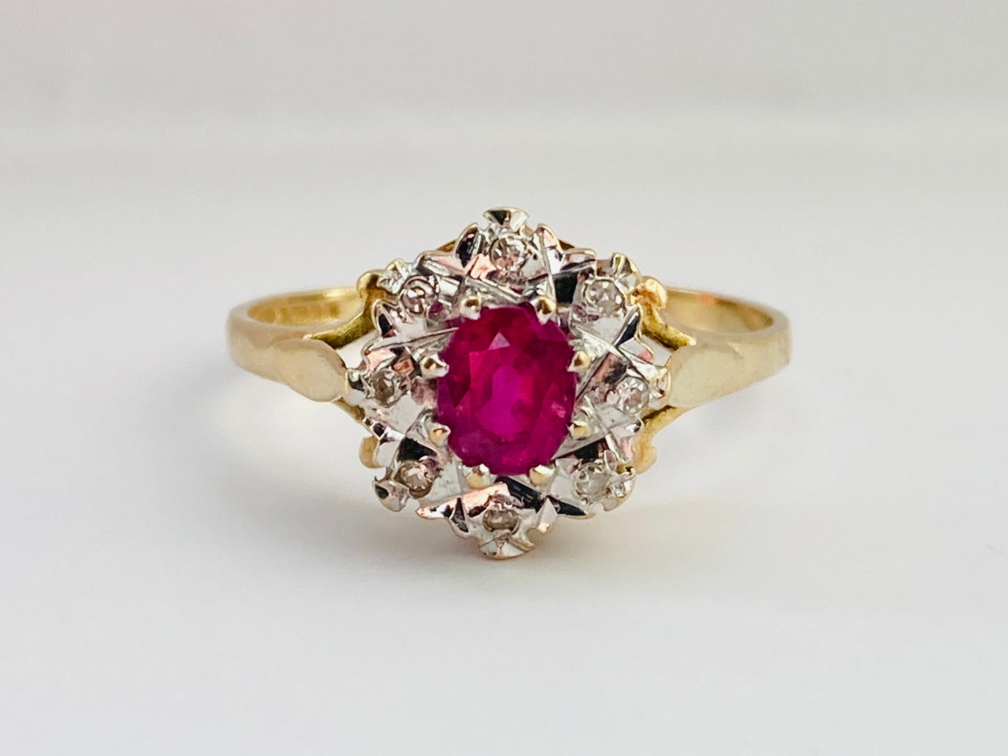 Vintage 9ct Gold Ruby & Diamond Ring