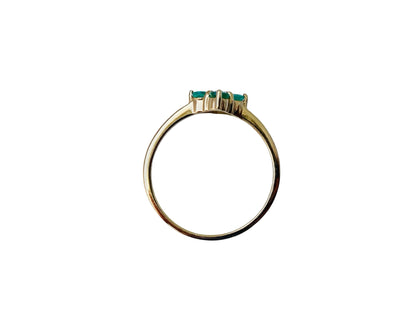 9ct Gold Emerald & Diamond Ring