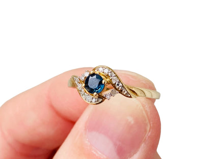 9ct Gold Sapphire & Diamond Ring