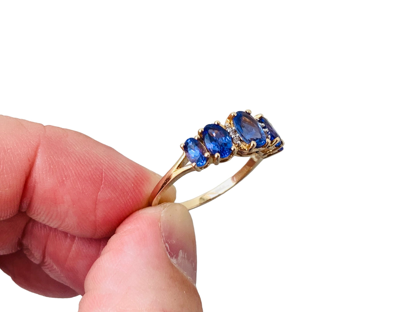 9ct Gold Tanzanite & White Sapphire Ring