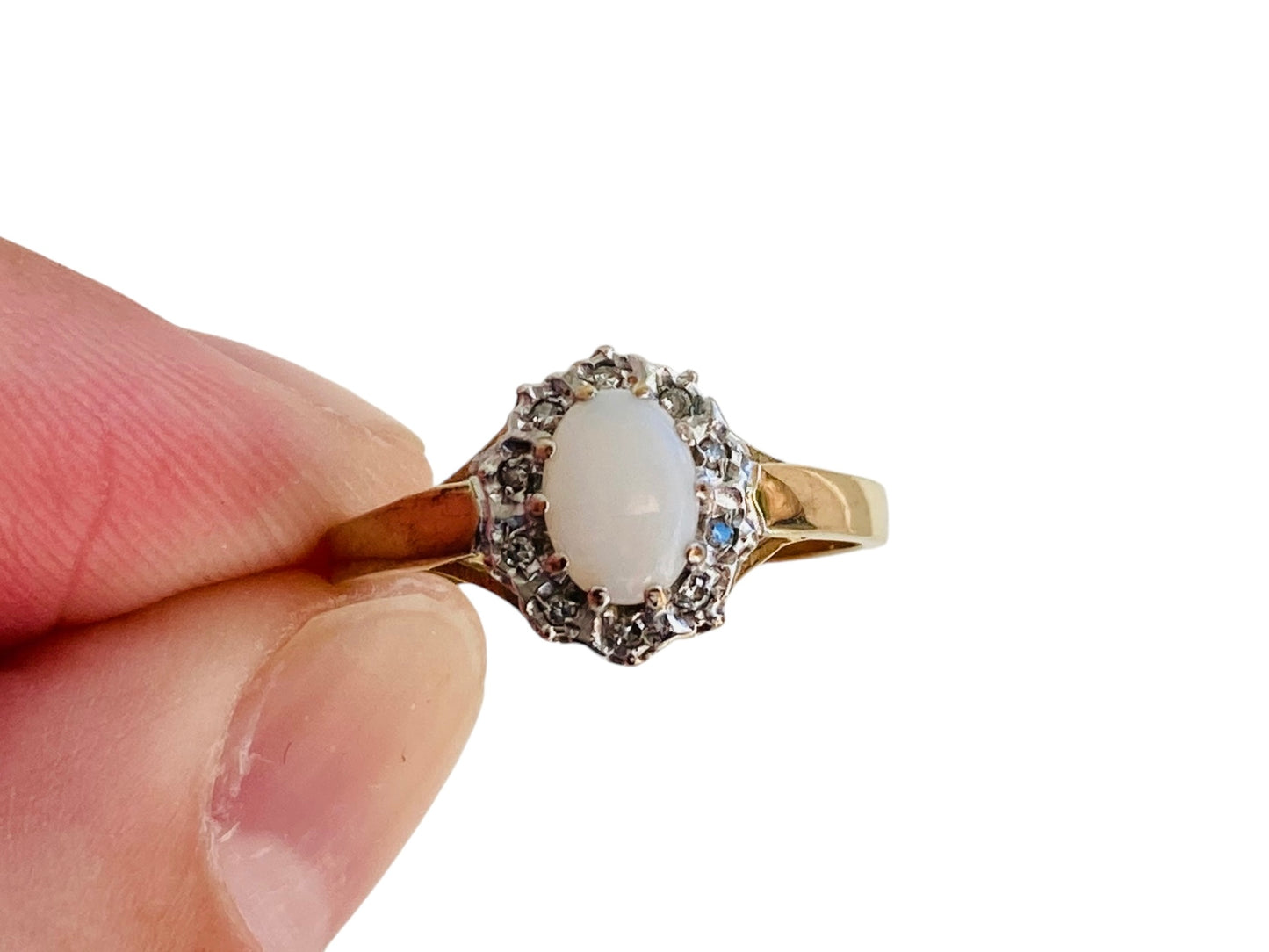 9ct Gold Opal & Diamond Ring