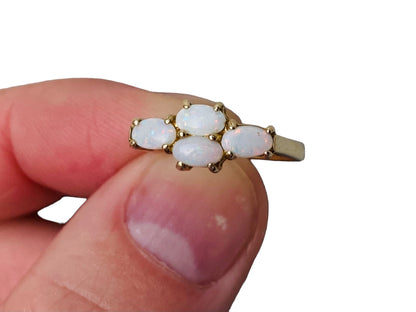 Vintage 9ct Gold Opal Ring