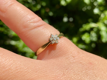 9ct Gold Diamond Ring