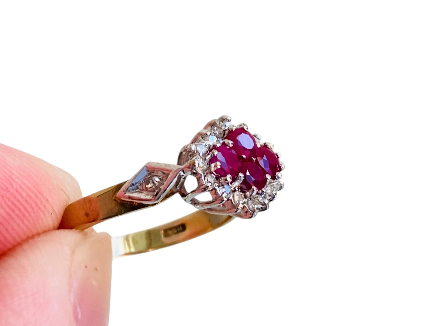 Vintage 9ct Gold Ruby & Diamond Ring