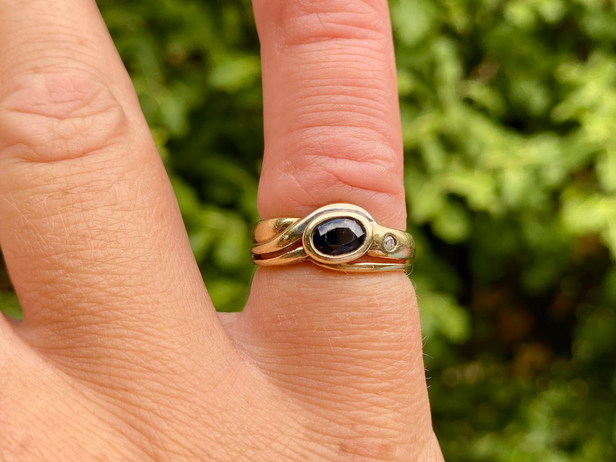 9ct Gold Sapphire & Diamond Ring