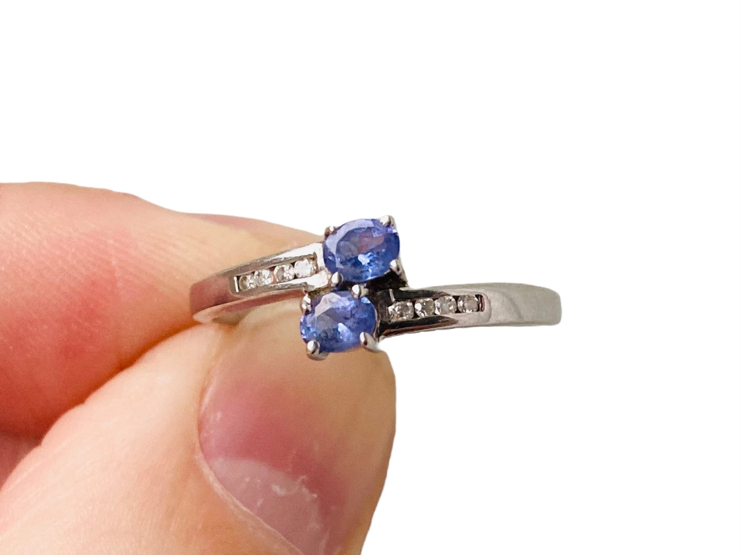 9ct Gold Tanzanite & Diamond Ring