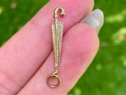 Vintage 9ct Gold Umbrella Pendant or Charm