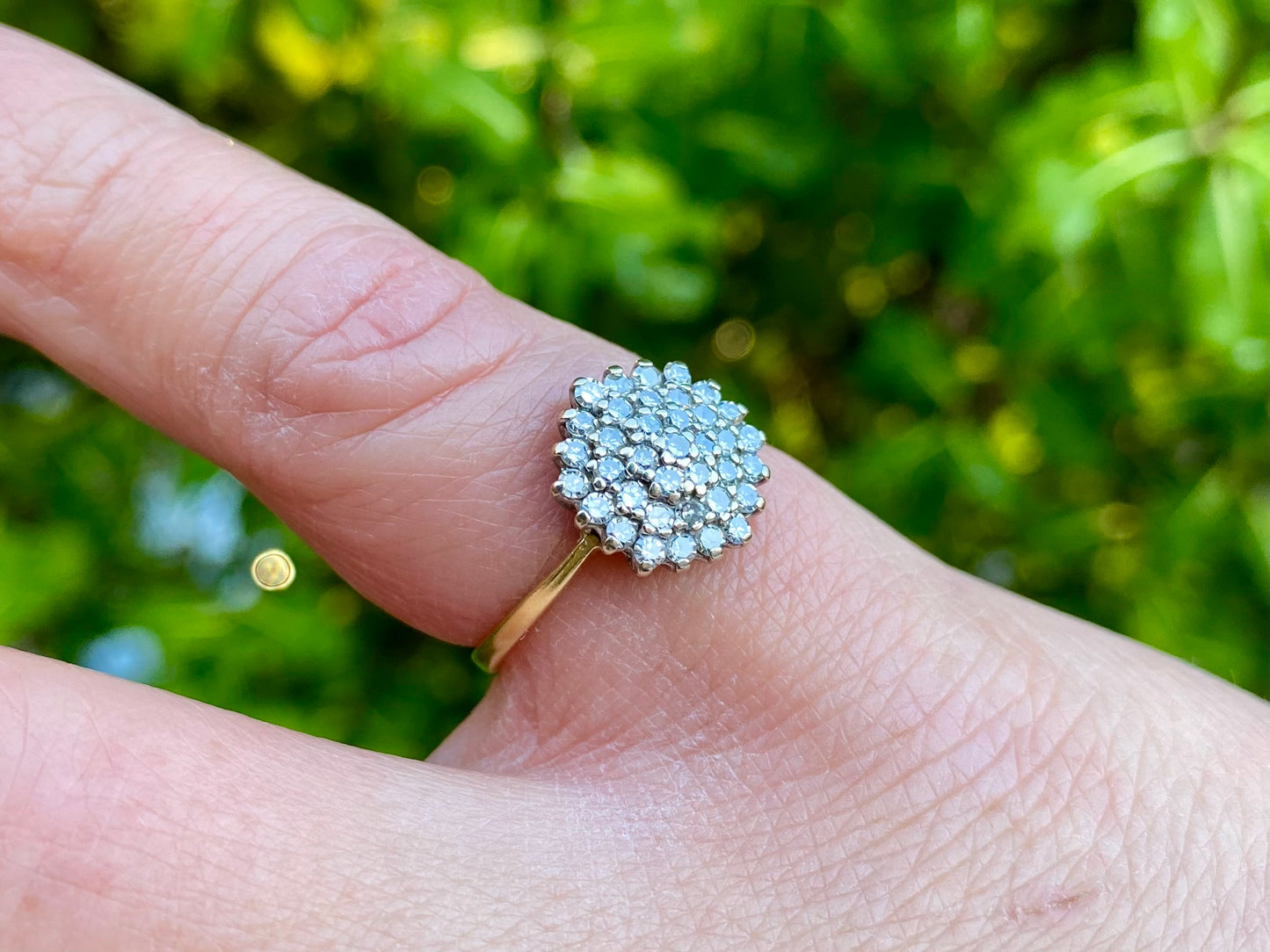 Vintage 18ct Gold Diamond Cluster Ring