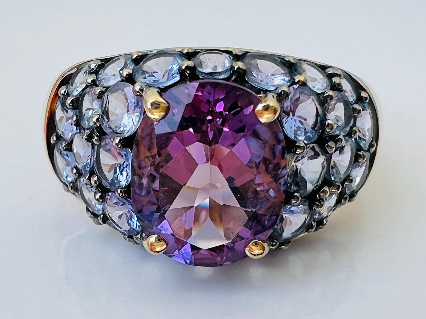 9ct Gold Amethyst & Iolite Ring