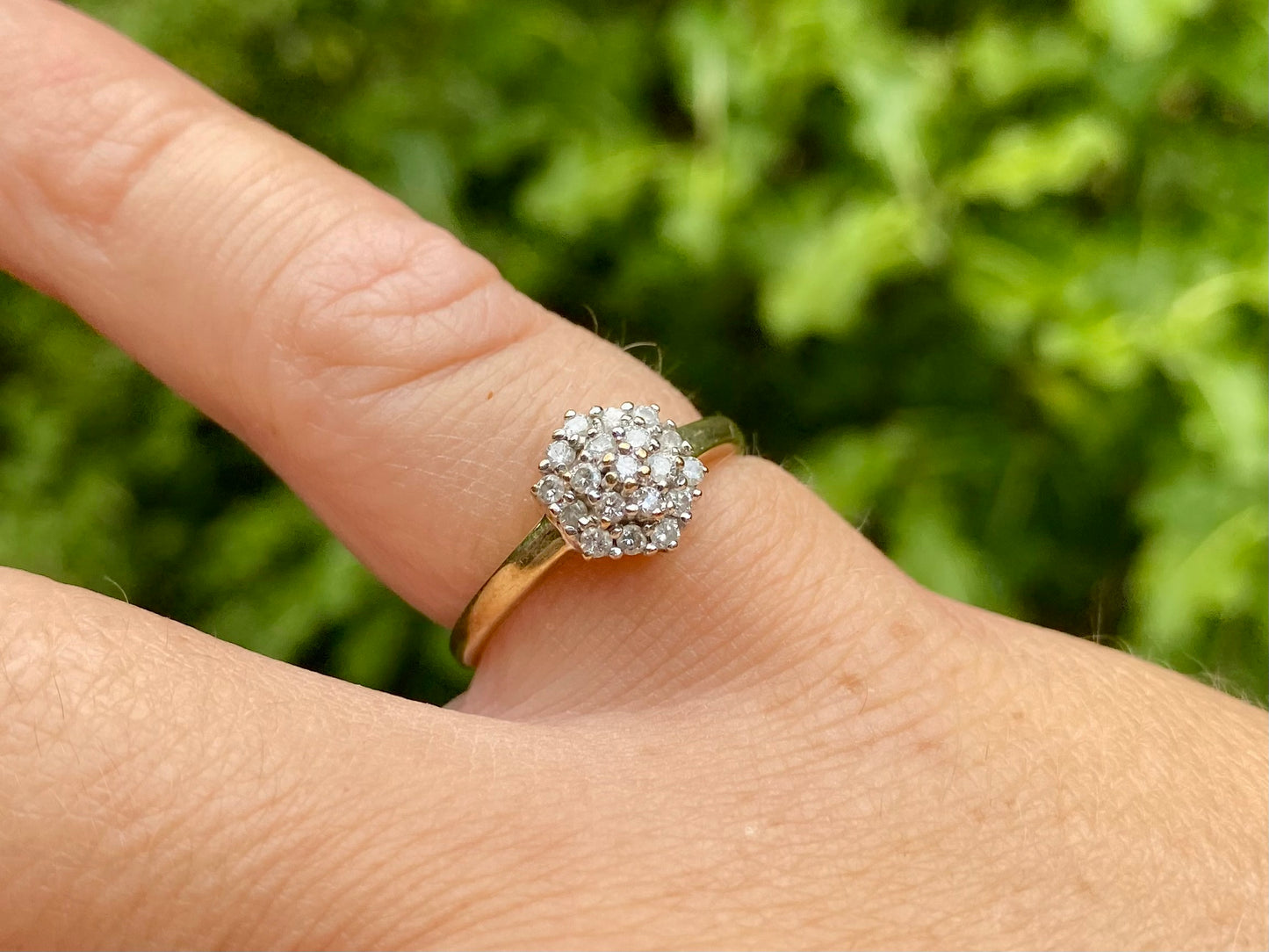 9ct Gold Diamond Ring