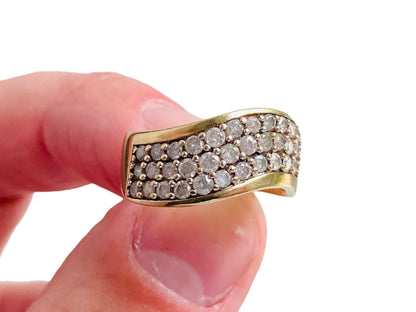 9ct Gold Diamond Ring