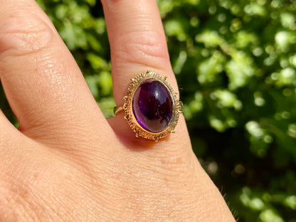 Vintage 9ct Gold Amethyst Ring
