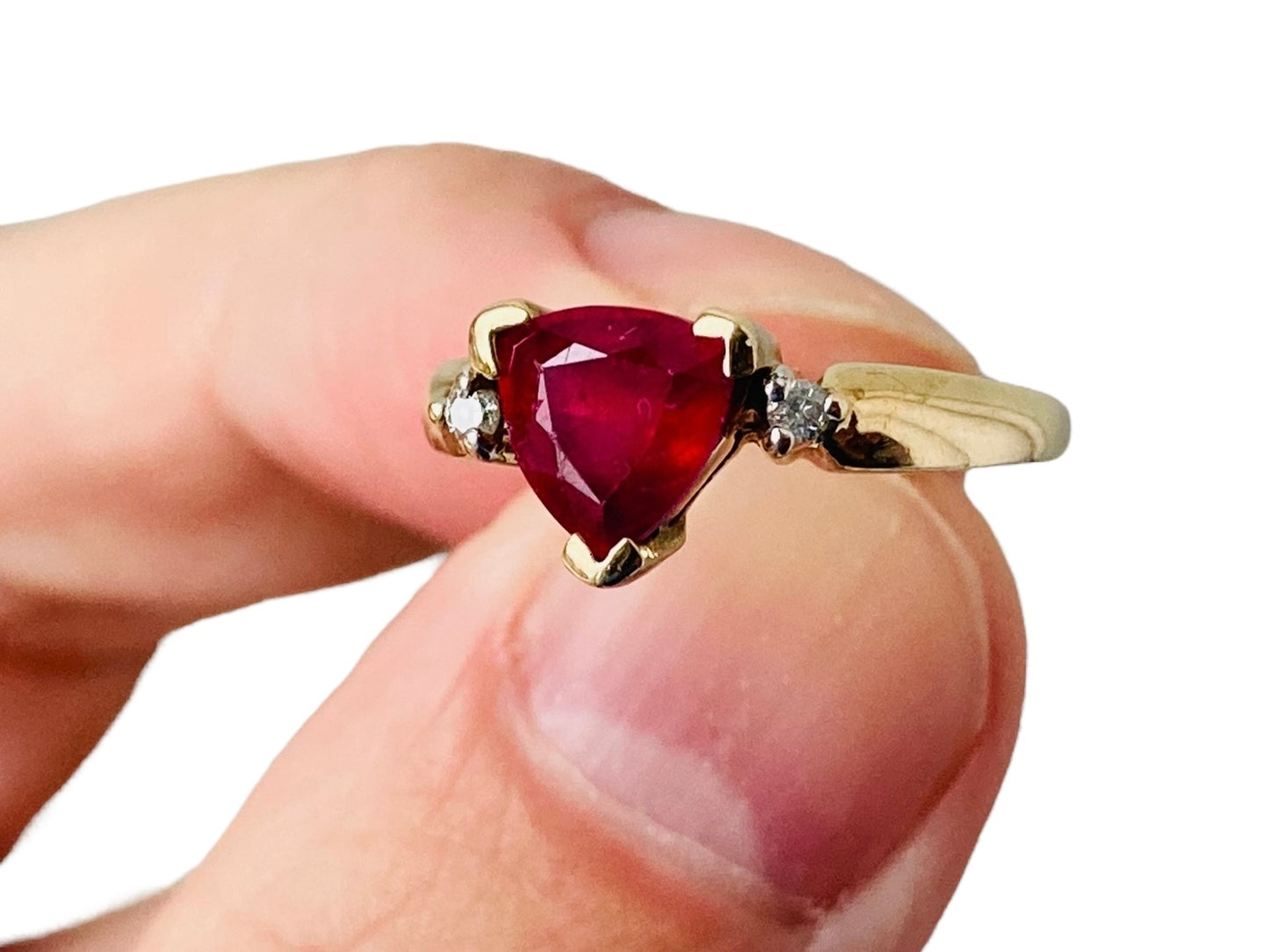 9ct Gold Ruby & Diamond Ring