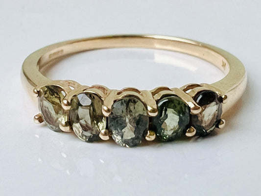 9ct Gold Sapphire Ring
