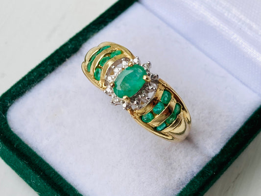 14ct Gold Emerald & Diamond Ring