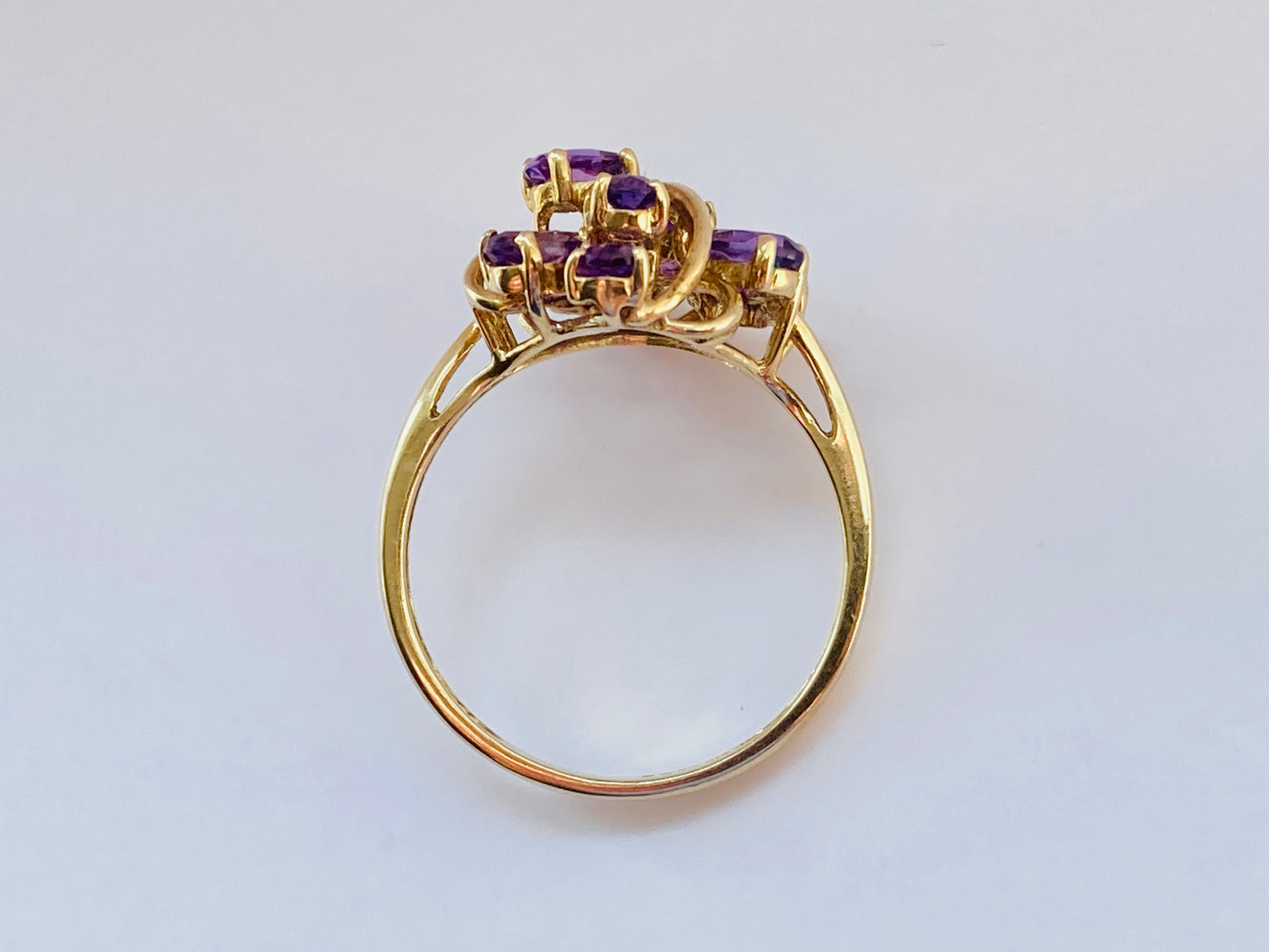 9ct Gold Amethyst & Diamond Ring