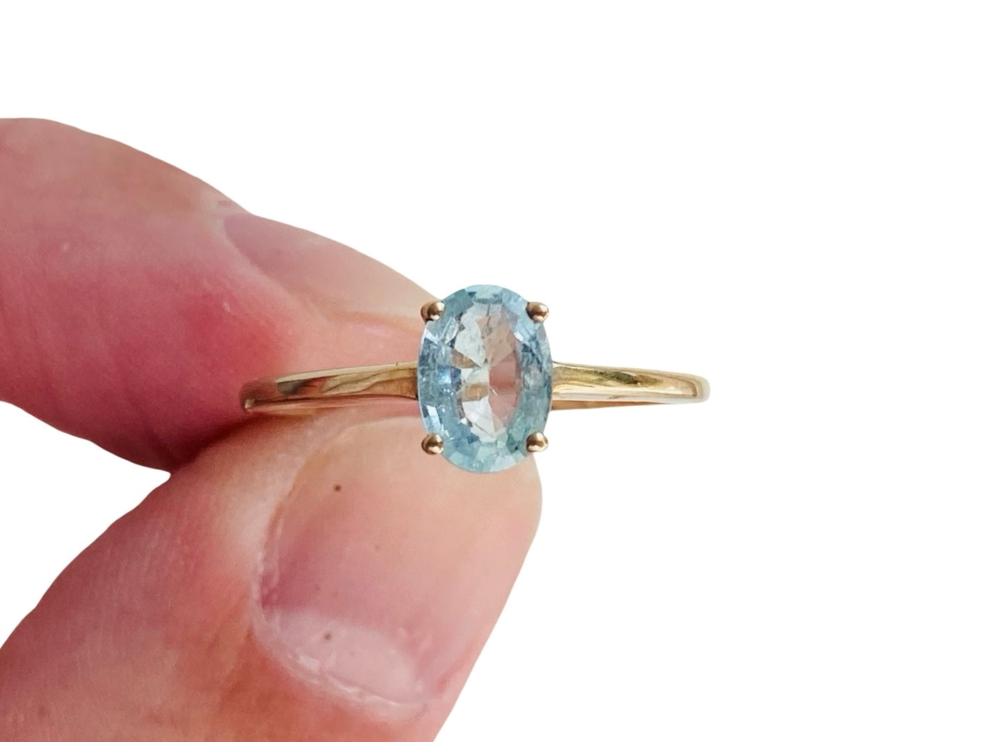 9ct Gold Aquamarine Ring