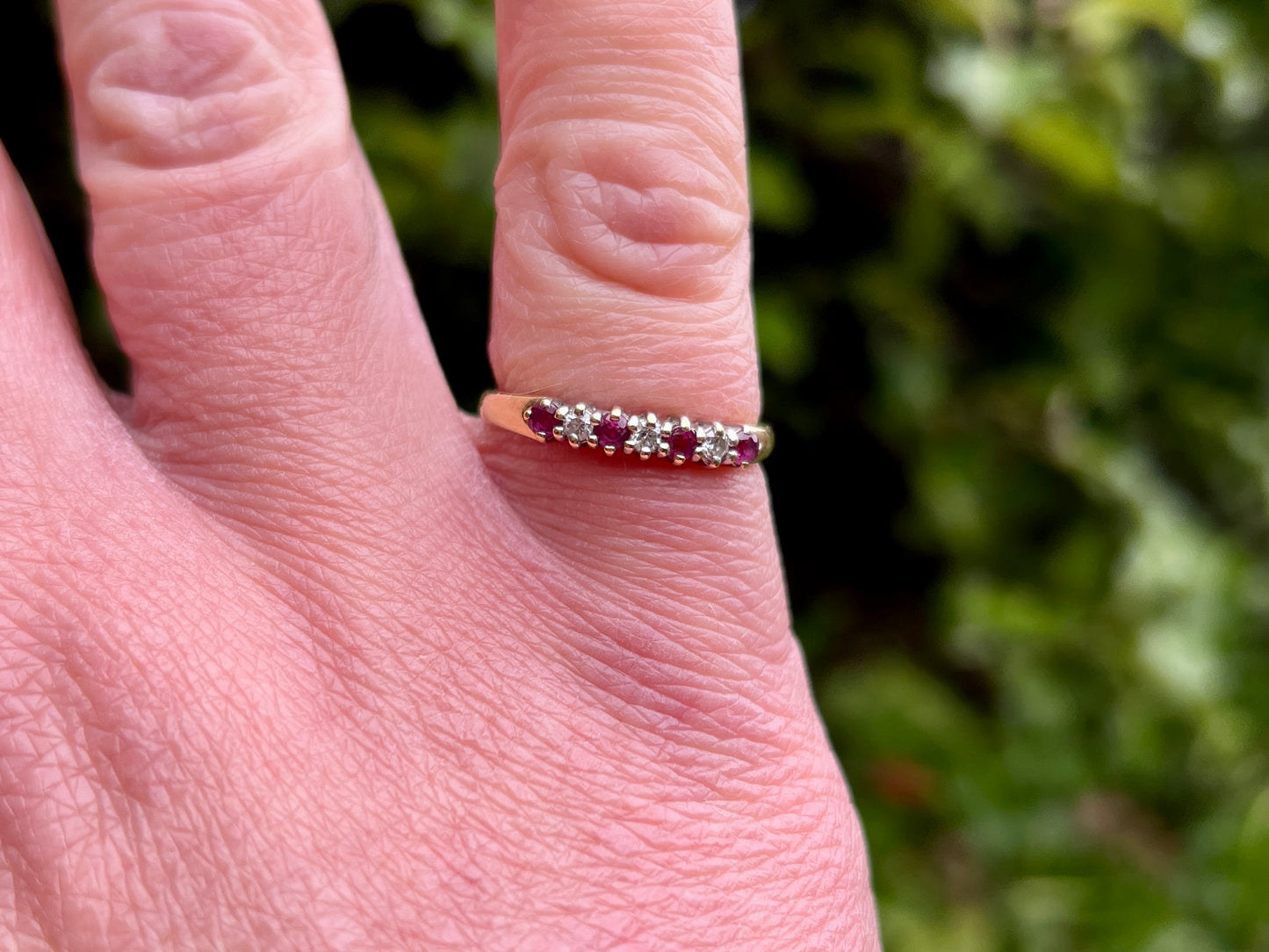 Vintage 18ct Gold Ruby & Diamond Ring